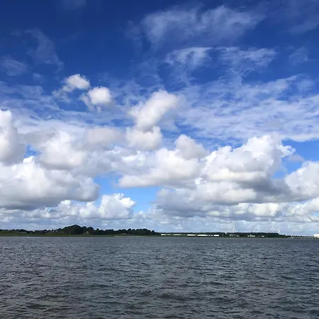 Tief 10 Deck 7 Apartment *